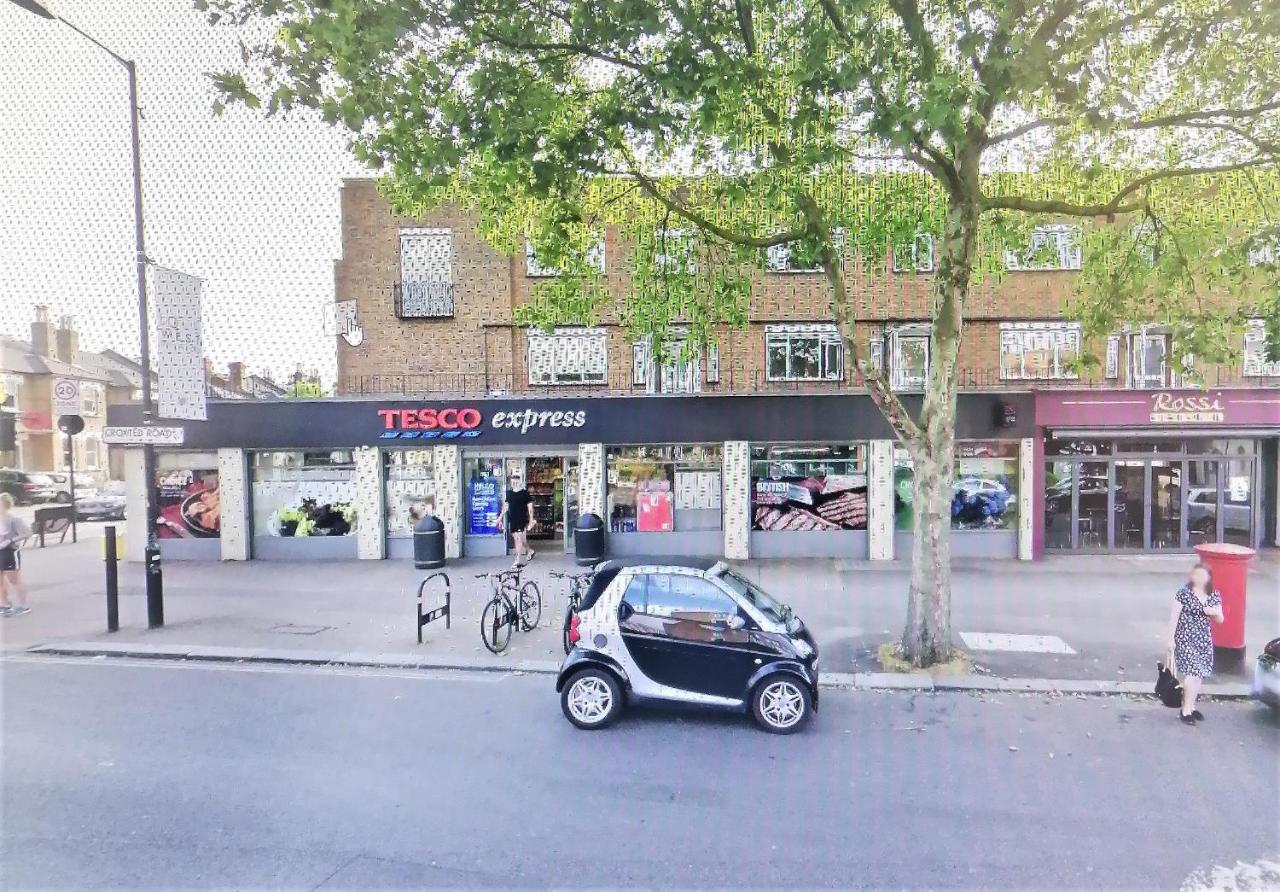Home From Home, Great Community!! London Exteriör bild